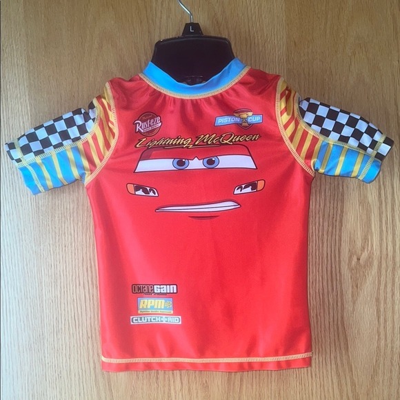 Disney‎ Pixar Cars Lightning McQueen Rash Guard Swim Shirt Size 4 - Picture 1 of 4